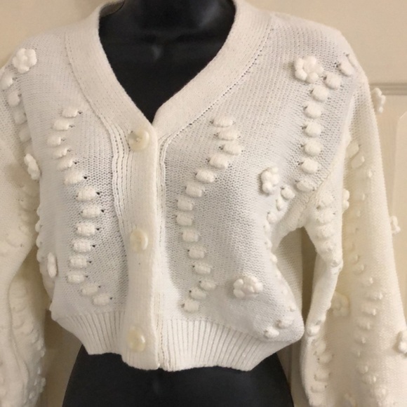 Jessica Simpson cute cream dotted v-neck long sleeve cardigan sweater size‎ M - Picture 4 of 11